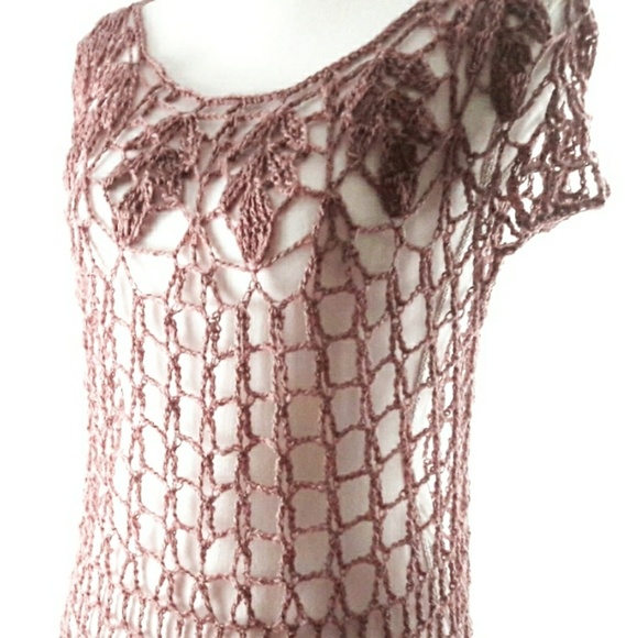 Rose Top, Lace, Crochet, Handcrafted - Picture 3 of 3